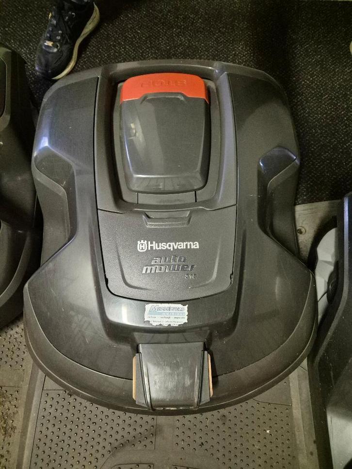 Husqvarna Automower 315 robotmaaier, Tuin en Terras, Robotmaaiers, Gebruikt, 20 tot 25 cm, Ophalen of Verzenden