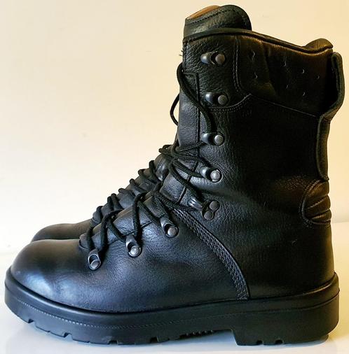Originele KL Landmacht M07 M90 Legerkisten Maat 265 = 42, Verzamelen, Militaria | Algemeen, Landmacht, Kleding of Schoenen, Nederland