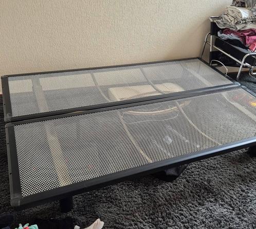 éénpersoonsbedden van Avek, mogen samen of los van elkaar

D, Huis en Inrichting, Slaapkamer | Bedden, Gebruikt, Tweepersoons