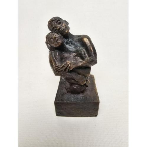 # Brons beeldje sculptuur Omarming Astrid Veldhuyzen-Koppen, Antiek en Kunst, Antiek | Koper en Brons, Brons, Ophalen of Verzenden