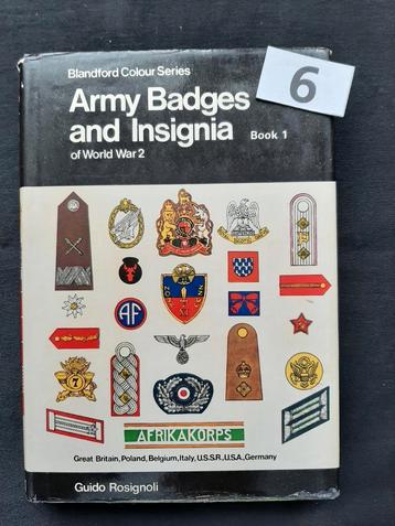  Army Badges and  Insignia uniform emblemen mouwemblemen beschikbaar voor biedingen