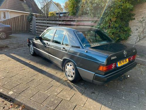 Mercedes-Benz 190-Serie 2.6 E AUT U9 1990 Grijs, Auto's, Mercedes-Benz, Particulier, 190-Serie, ABS, Airconditioning, Alarm, Centrale vergrendeling