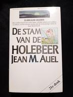 Jean M. Auel, De stam van de holebeer, Boeken, Fantasy, Ophalen of Verzenden, Gelezen