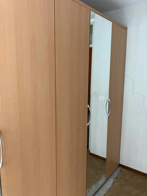 Ruime Kledingkast met Spiegeldeur, Huis en Inrichting, Kasten | Kledingkasten, Gebruikt, 200 cm of meer, 100 tot 150 cm, 50 tot 75 cm