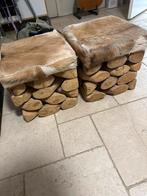Houten krukjes met koeienhuid zitting, Huis en Inrichting, Banken | Voetenbanken en Poefen, Minder dan 50 cm, Gebruikt, Vierkant