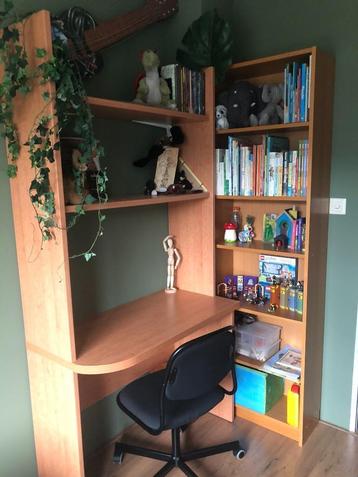 uniek wandbureau bureau kast boekenkast kersen warm hout beschikbaar voor biedingen