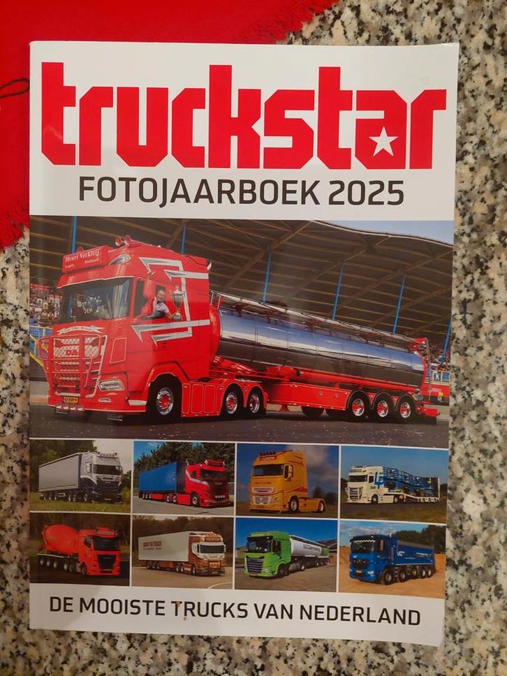 TRUCKSTAR FOTOJAARBOEK 2025 , DE MOOISTE TRUCKS VAN NEDERLAN, Boeken, Vervoer en Transport, Zo goed als nieuw, Vrachtwagen, Ophalen of Verzenden
