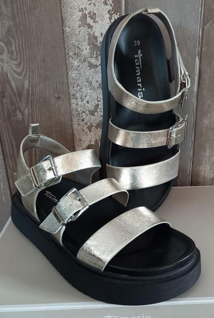 NIEUW!!  Zilveren Tamaris sandalen maat 39, Kleding | Dames, Schoenen, Nieuw, Sandalen of Muiltjes, Overige kleuren, Ophalen of Verzenden