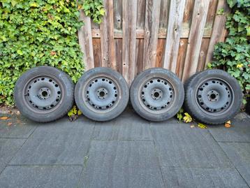Winterbanden VW Polo - 185/60 R15 beschikbaar voor biedingen