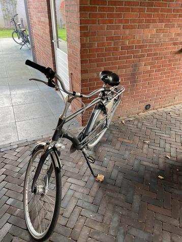 Mooie herenfiets beschikbaar voor biedingen