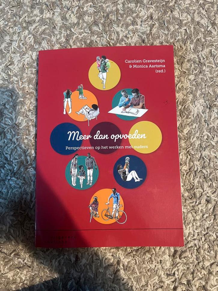 Meer dan opvoeden, Boeken, Studieboeken en Cursussen, Zo goed als nieuw, Ophalen of Verzenden