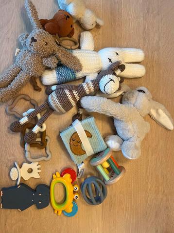 Babyspeelgoed pakket - Divers beschikbaar voor biedingen