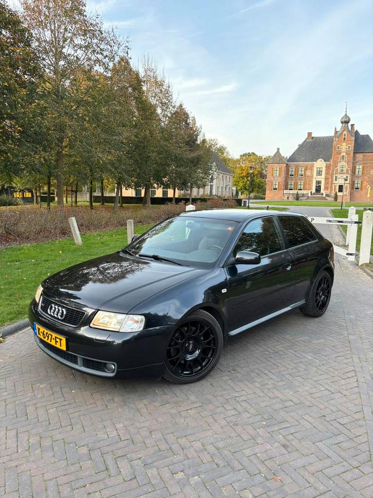 Audi S3 8l in zeer nette staat, Auto's, Audi, Particulier, Hatchback, Geïmporteerd, Zwart, Ophalen