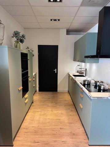 Showroom keuken voor maar €11.500,- beschikbaar voor biedingen
