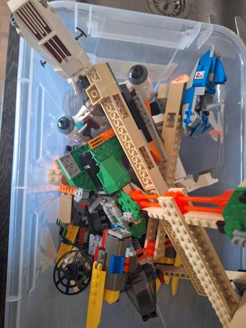 Partijtje losse onderdelen Star Wars  beschikbaar voor biedingen