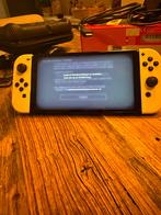 Nintendo Switch OLED + 256GB sd + Extra's, Spelcomputers en Games, Games | Nintendo Switch, Ophalen, Overige genres, Eén computer