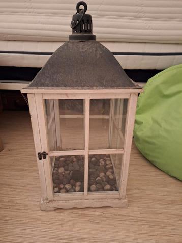 Decoratieve lantaarn Gratis beschikbaar voor biedingen