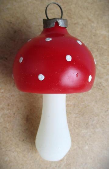 Paddestoel glas~Brocante Glazen Kerstpaddestoel rood witte beschikbaar voor biedingen
