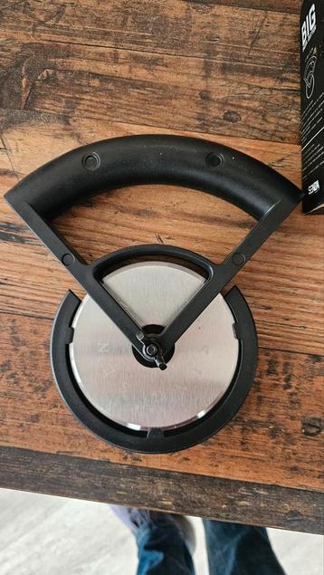 Nieuwe Senza Pizza Roller beschikbaar voor biedingen