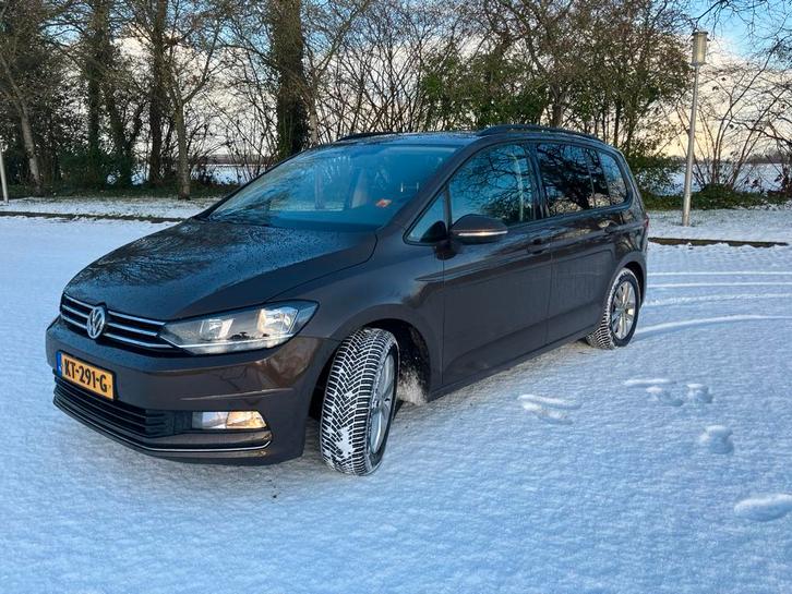 Volkswagen Touran 1.4 TSI 110KW/150PK 7-DSG 2016 Bruin, Auto's, Volkswagen, Particulier, Touran, Airbags, Airconditioning, Alarm