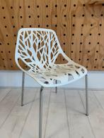 Witte design kuipstoel forest, Huis en Inrichting, Stoelen, Ophalen, Gebruikt, Wit, Eén