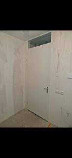 Deur met posten kozijn 95x232, Doe-het-zelf en Verbouw, Deuren en Horren, Ophalen, 80 tot 100 cm, 215 cm of meer, Binnendeur