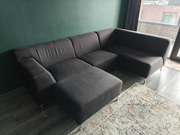 4-seater sofa for your living room beschikbaar voor biedingen