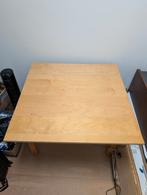 Uitschuifbare Bjursta tafel, Huis en Inrichting, Ophalen