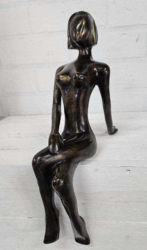 RANDZITTER / DAME / VROUW / bronzen tuinbeeld / 39 cm, Tuin en Terras, Tuinbeelden, Nieuw, Mensenbeeld, Ophalen of Verzenden