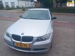 BMW 3-serie 320i apk tot 16-07-2026, Auto's, BMW, 65 €/maand, Achterwielaandrijving, 1295 kg, 4 cilinders