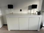 Hoogglans witte dressoir, Ophalen, 150 tot 200 cm, 25 tot 50 cm, Hoogglans