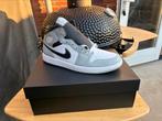 Nike Air Jordan 1 mt 45, Ophalen of Verzenden, Nieuw