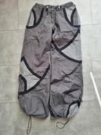 Tanoshii mondai pant vintage 90's rave broek 
Maat M, Kleding | Dames, Ophalen of Verzenden, Zo goed als nieuw, Grijs, Lang
