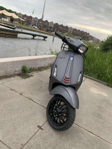 Vespa sprint  brom 4takt beschikbaar voor biedingen