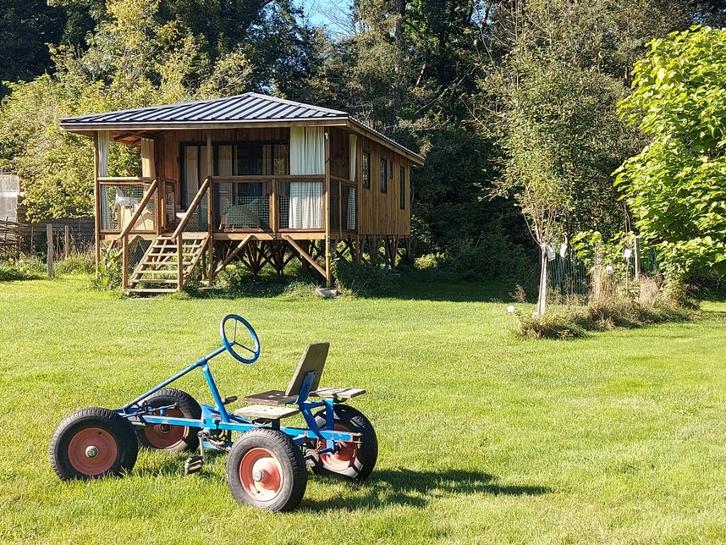 Eco Lodge op klein schalig Ned. vakantiedomein (5-6p), Vakantie, Campings, Landelijk, Aan meer of rivier, In bergen of heuvels