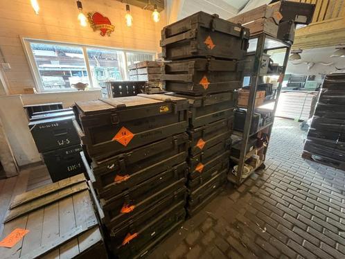 Hele gave legerkisten van circa 30x45x78, Huis en Inrichting, Woonaccessoires | Kisten, Gebruikt, Minder dan 50 cm, Minder dan 50 cm