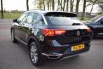 Volkswagen T-ROC 1.5 TSI Sport 150 PK ADAP CRUISE/CARPLAY/CA, Auto's, Voorwielaandrijving, Stof, 150 pk, Zwart