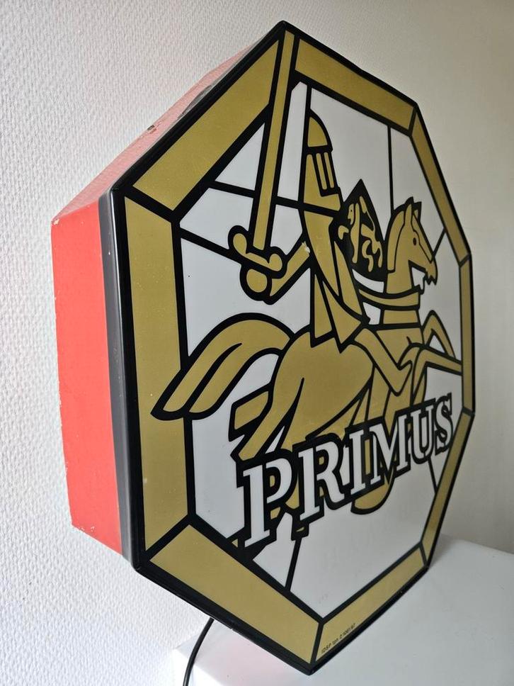 Primus reclame lichtbak uit 1950!!, Verzamelen, Speldjes, Pins en Buttons, Gebruikt, Overige onderwerpen, Ophalen of Verzenden