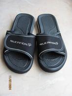 NIEUWSTAAT Zwart - witte BADSLIPPERS uniseks RUCANOR 37/ 38, Slippers, Zwart, Ophalen of Verzenden, Zo goed als nieuw