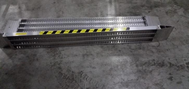 set aluminium oprijplaten, Auto diversen, Aanhangwagen-onderdelen, Nieuw, Ophalen
