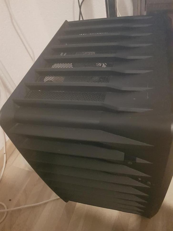 Threadripper 1950x, Gigabyte moederbord & RTX 5050, Computers en Software, Videokaarten, Zo goed als nieuw, AMD, PCI-Express 3.0