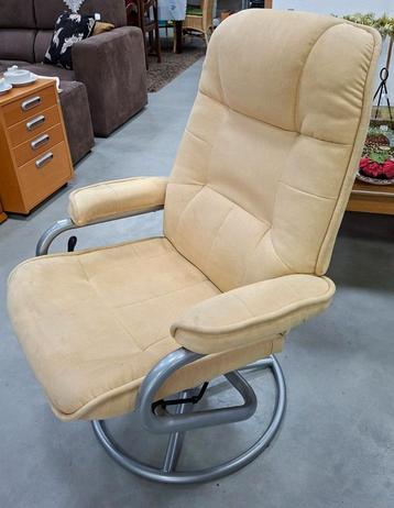Relaxfauteuil, creme, verstelbaar, draaibaar beschikbaar voor biedingen