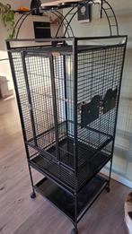 Mooie vogelkooi, Dieren en Toebehoren, Vogels | Hokken en Kooien, Ophalen, Zo goed als nieuw, Metaal, Vogelkooi