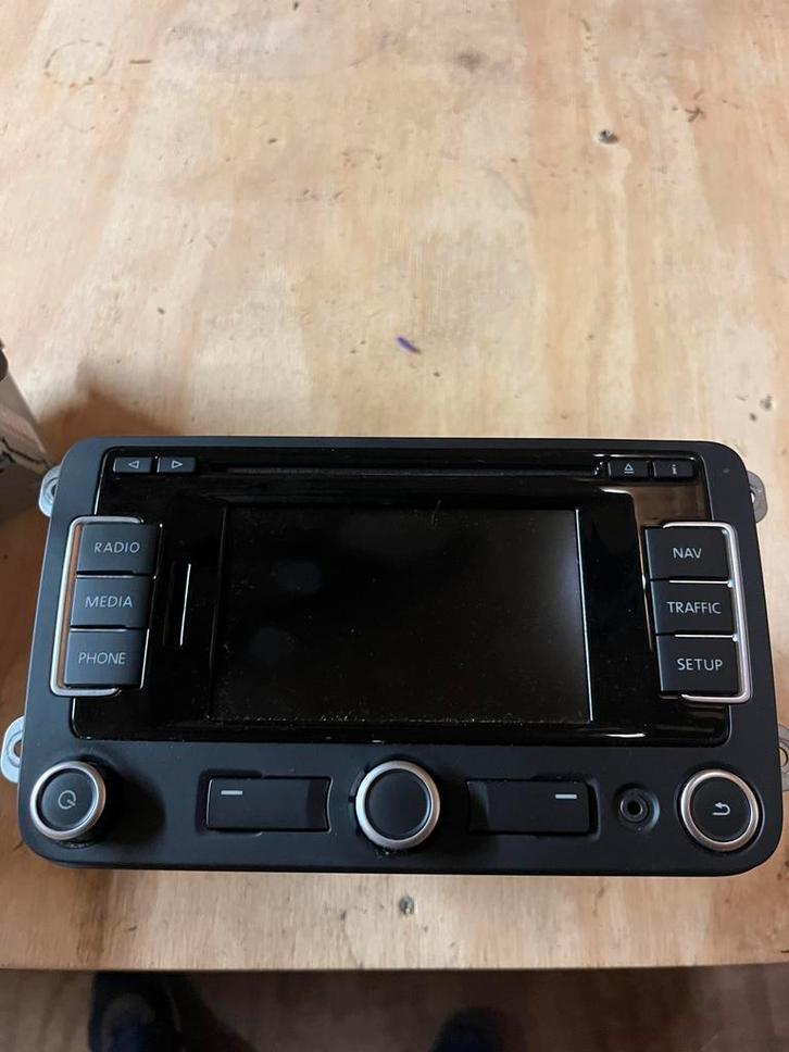 Vw t5 golf eos polo etc radio, Auto diversen, Autoradio's, Ophalen of Verzenden
