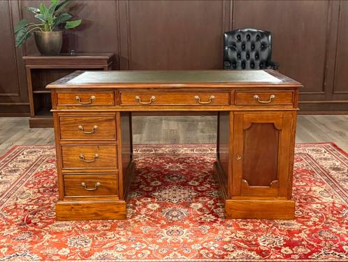 Klassiek Engels bureau #496, Huis en Inrichting, Bureaus, Zo goed als nieuw, Bureau, Ophalen of Verzenden