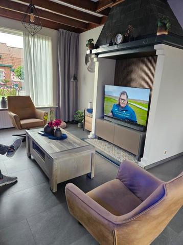 henders en hazel salontafel  beschikbaar voor biedingen