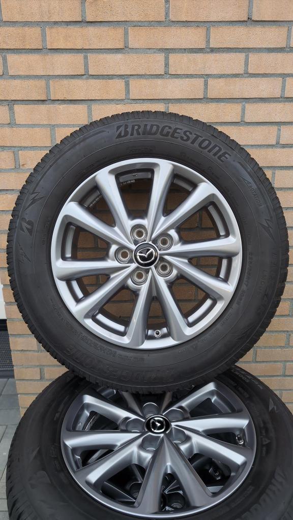 Mazda CX-5 winterset Bridgstone LM005 TPMS 7,5mm profiel, Auto-onderdelen, Banden en Velgen, Banden en Velgen, Winterbanden, 17 inch