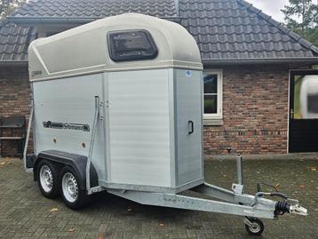 1 1/2 Paards ALUMINIUM Trailer HENRA beschikbaar voor biedingen