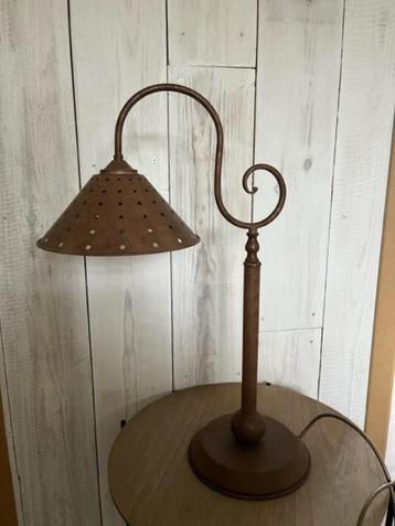 sfeerlamp beschikbaar voor biedingen