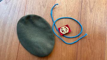 Baret 44 PAINFBAT met blauw Libanon koordje beschikbaar voor biedingen